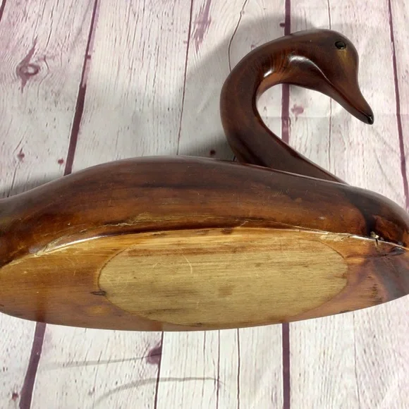 Vintage Hand Carved Wood Swan with Glass Marble Eyes - Picture 11 of 12